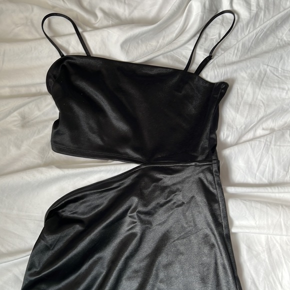 Forever 21 dress - Picture 2 of 3